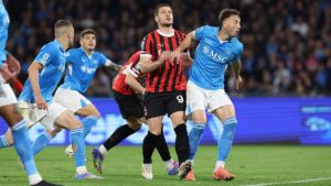 Soi Kèo Napoli Vs AC Milan 01h45 Ngày 07/04 - Giải VĐQG Ý 2025/26 3 Đánh giá phong độ hai đội Napoli và AC Milan